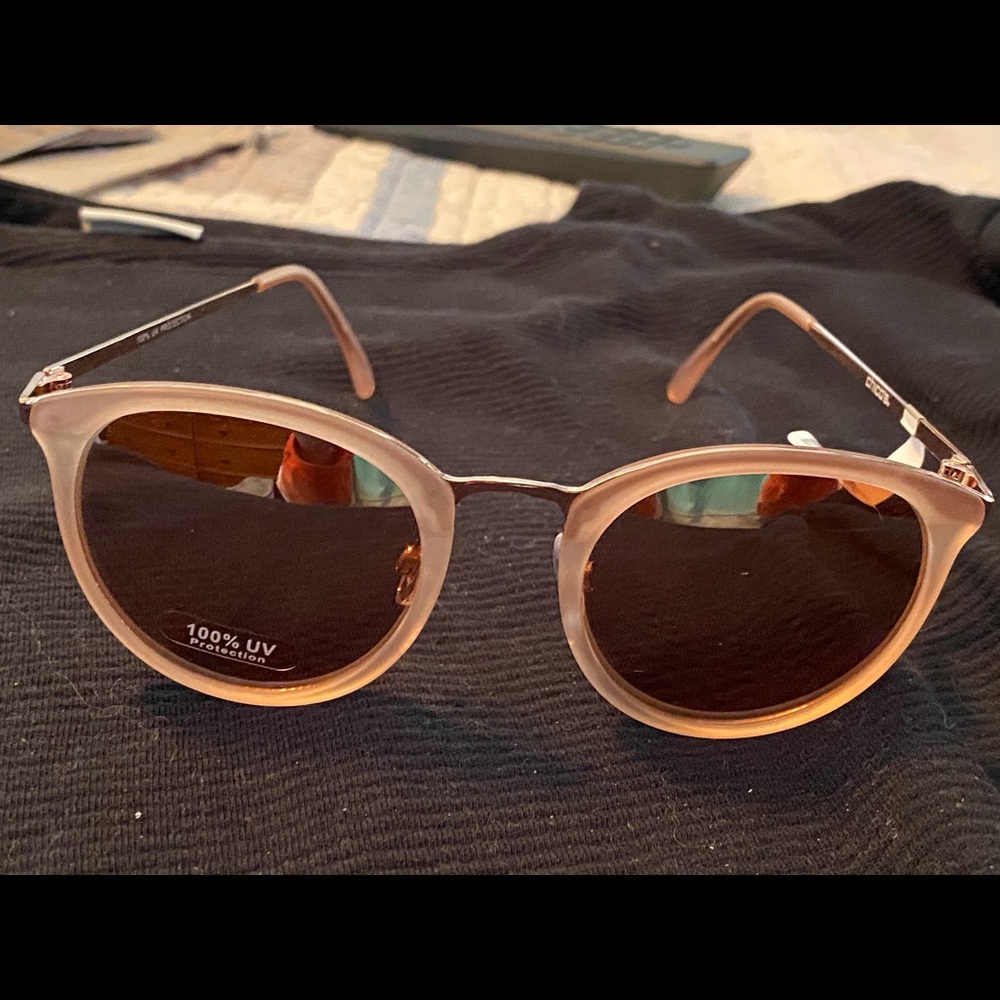 Women’s Chico sunglasses